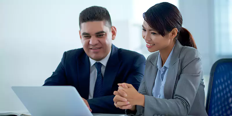 Why Partner with the Best TN Visa Consultants for Canadian Applicants for Mozambique?